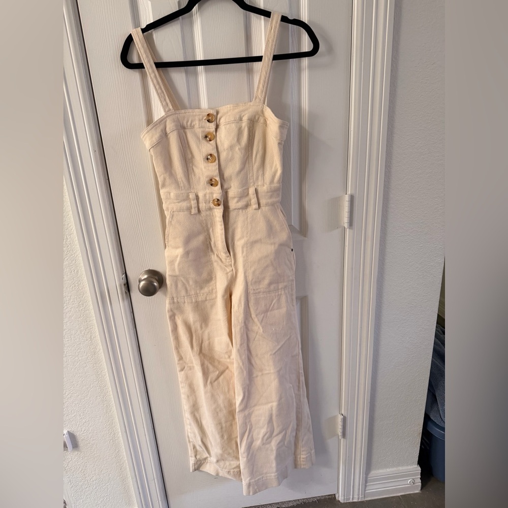 NWT Urban Outfitters Stylish Cream Jumpsuit size small